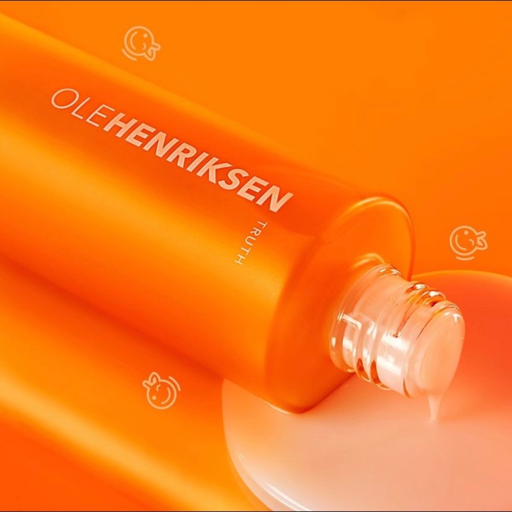 OLEHENRIKSEN Truth Barrier Booster Orange Ferment Vitamin C Essence